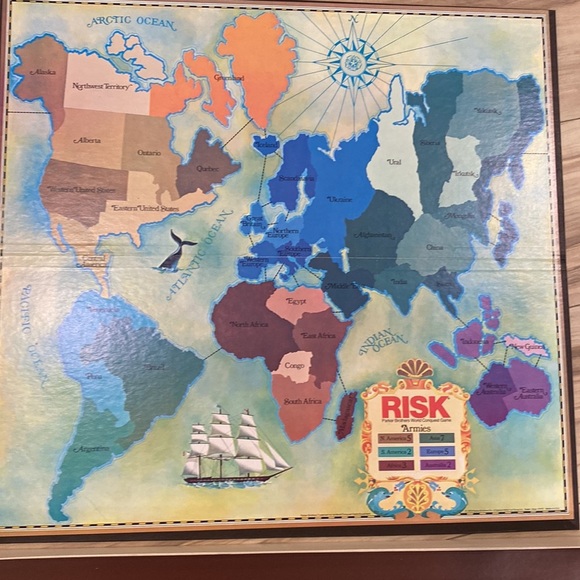 Vintage 1975 Risk board game 
Excellent condition! - Picture 5 of 8